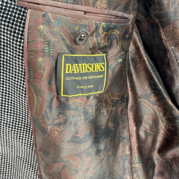 Tallia Mens Size 42R Velvet Two Button Blazer Sport Coat - Picture 9 of 9